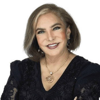 Veronica Medellin REALTOR® headshot